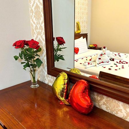 Ben Thanh Retreats Hotel Ho Chi Minh City Bagian luar foto