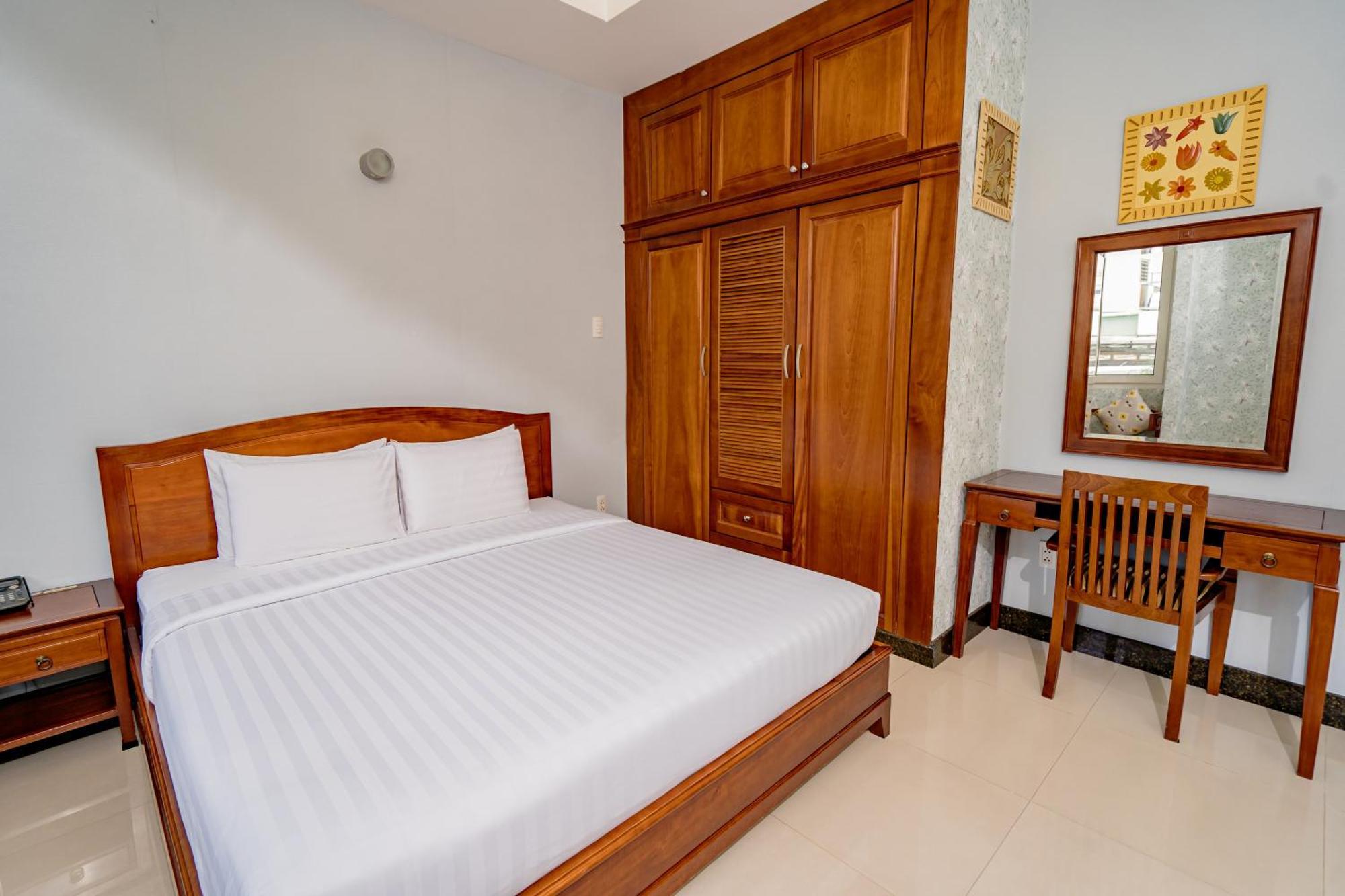 Ben Thanh Retreats Hotel Ho Chi Minh City Bagian luar foto