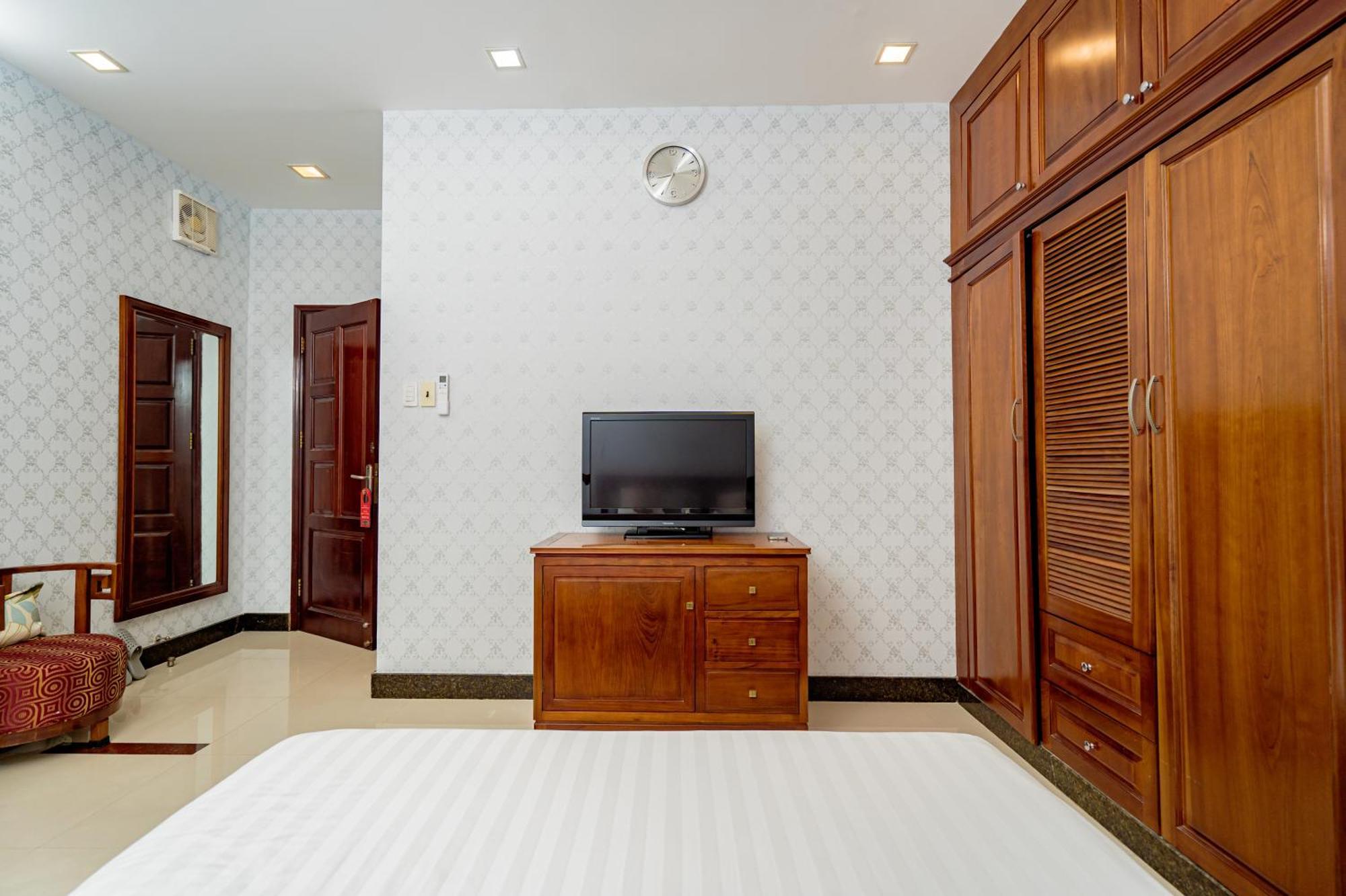 Ben Thanh Retreats Hotel Ho Chi Minh City Bagian luar foto