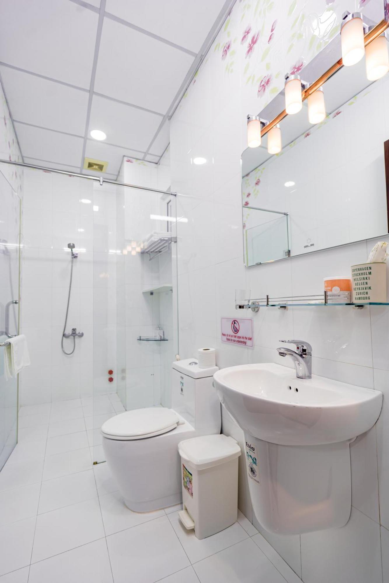 Ben Thanh Retreats Hotel Ho Chi Minh City Bagian luar foto