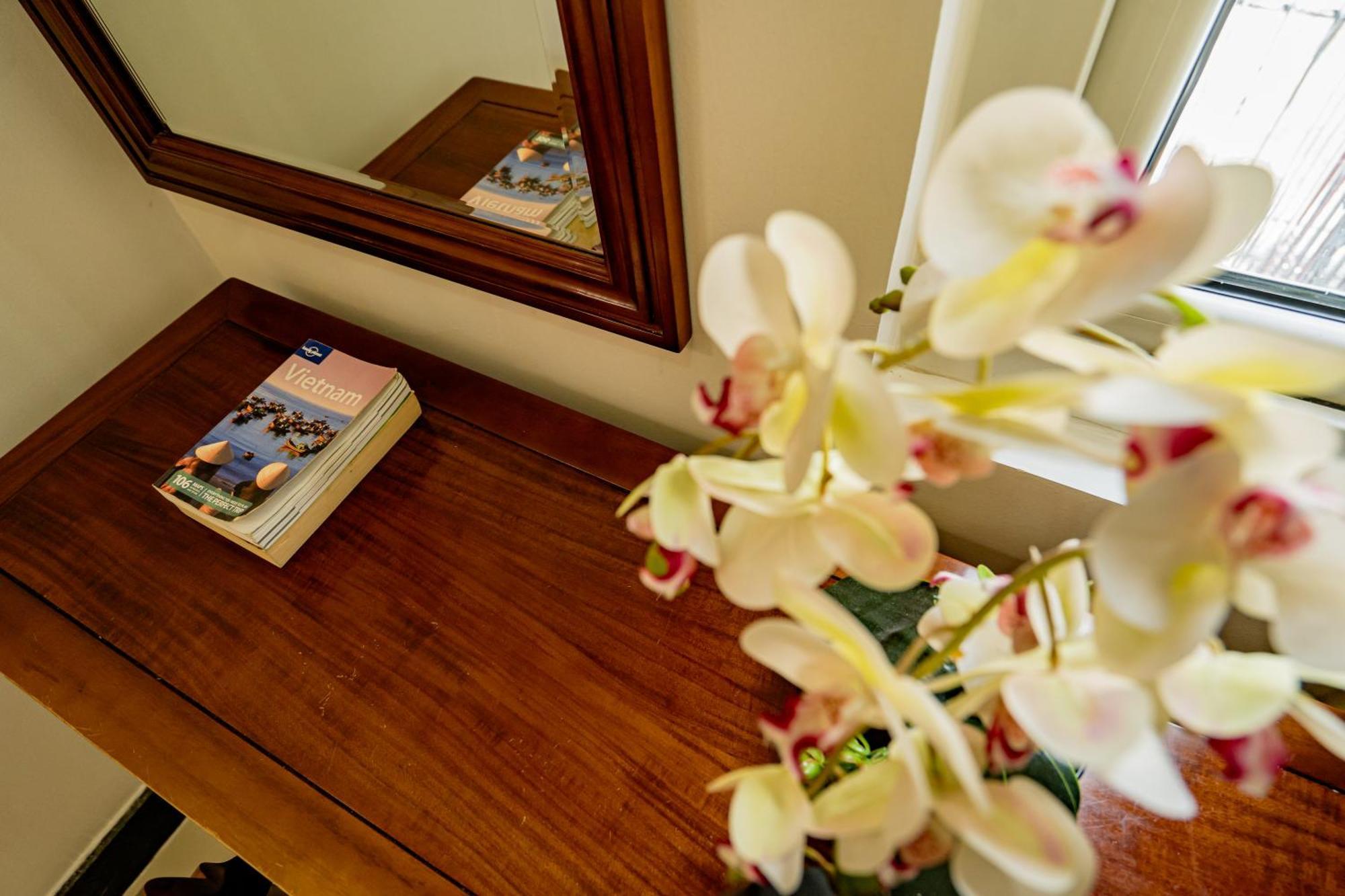 Ben Thanh Retreats Hotel Ho Chi Minh City Bagian luar foto