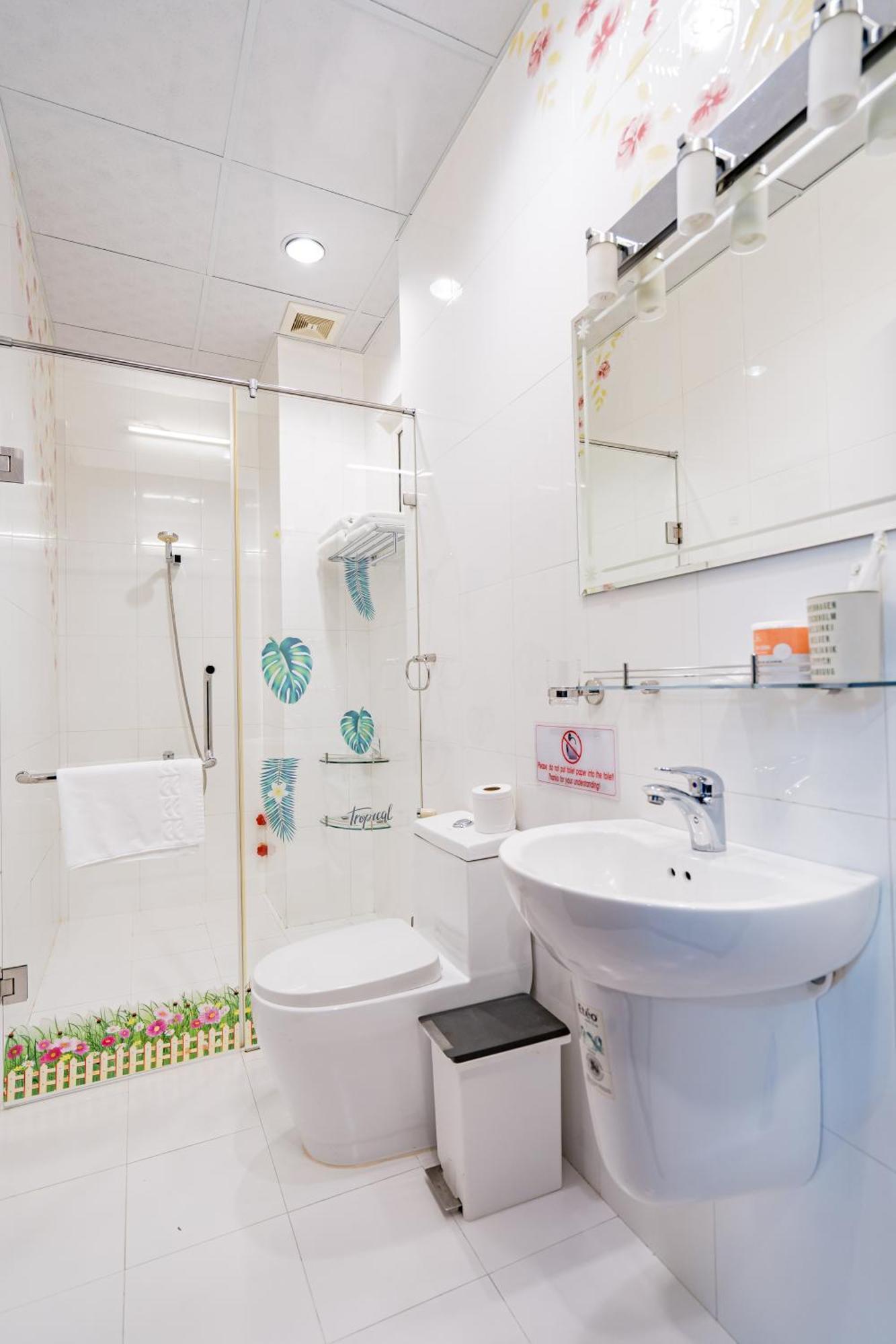 Ben Thanh Retreats Hotel Ho Chi Minh City Bagian luar foto