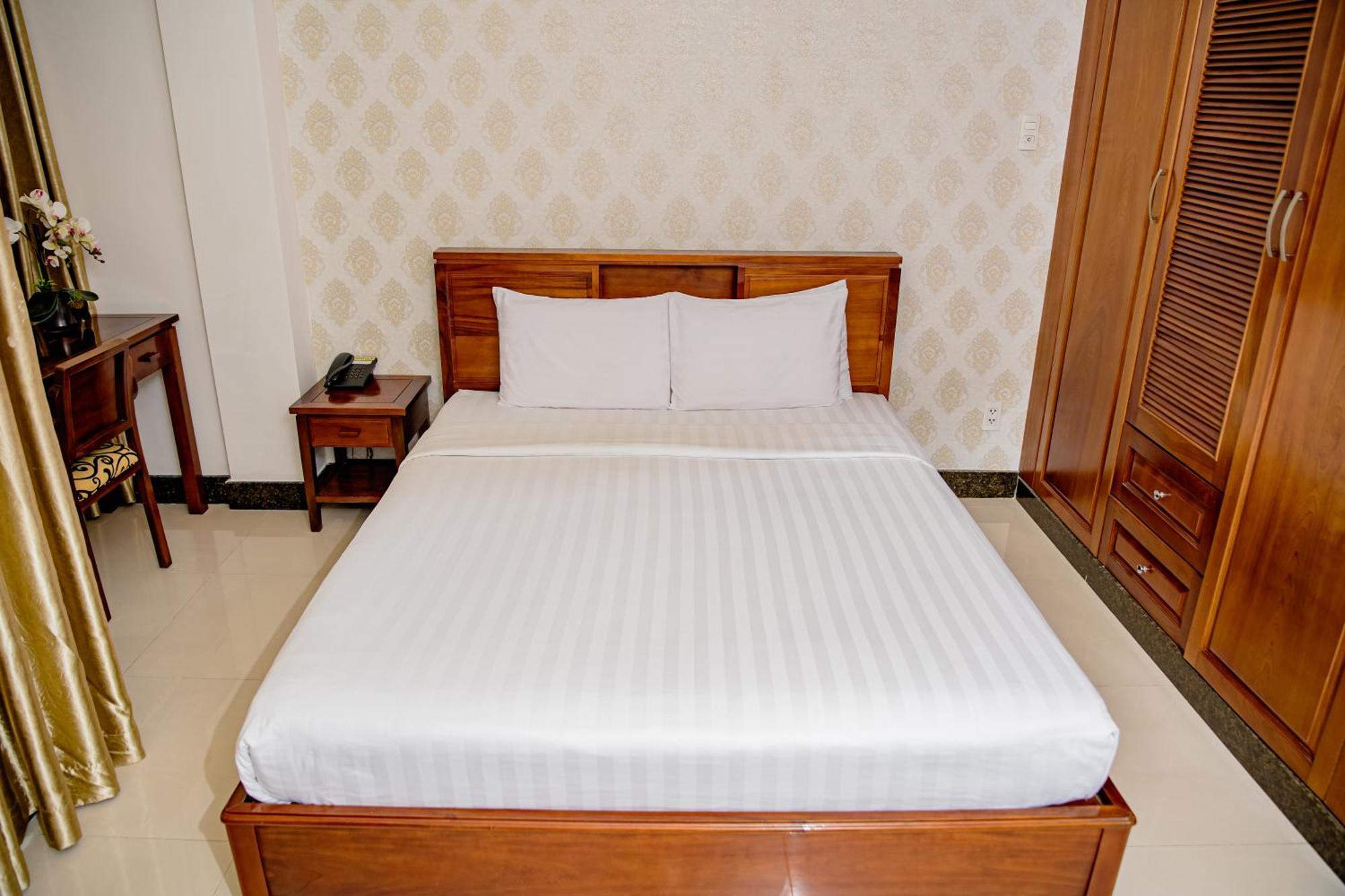 Ben Thanh Retreats Hotel Ho Chi Minh City Bagian luar foto