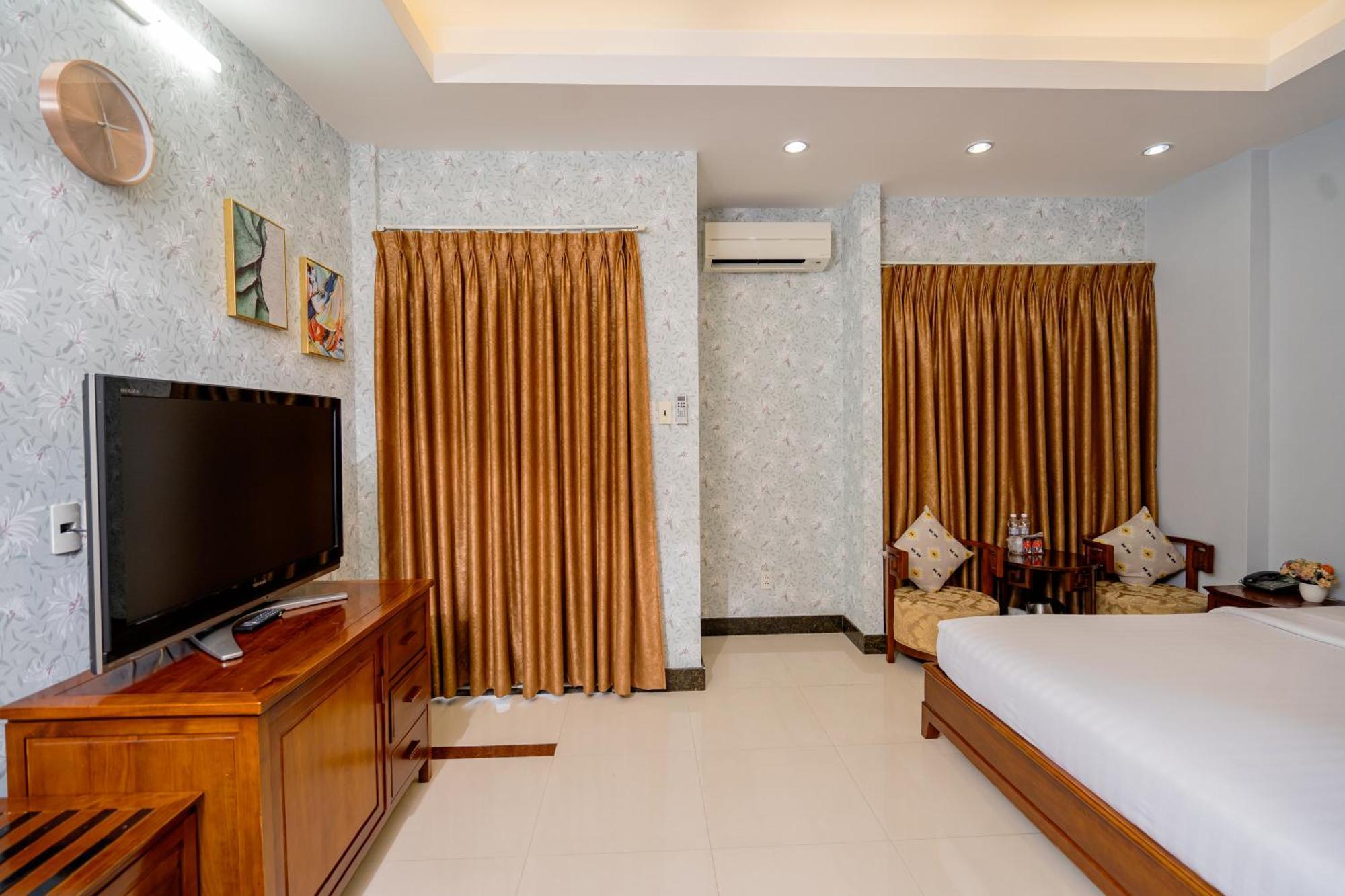 Ben Thanh Retreats Hotel Ho Chi Minh City Bagian luar foto