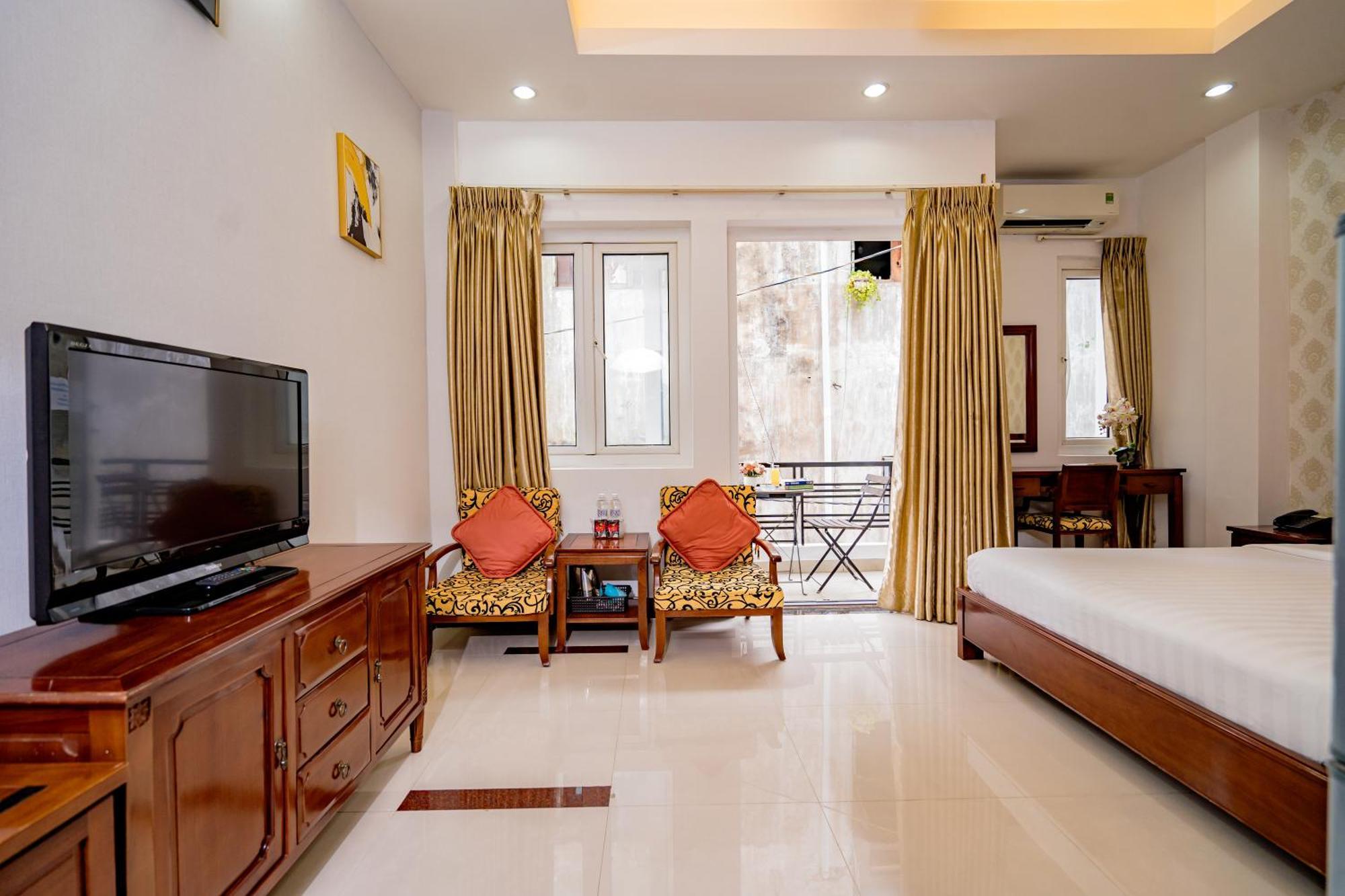 Ben Thanh Retreats Hotel Ho Chi Minh City Bagian luar foto