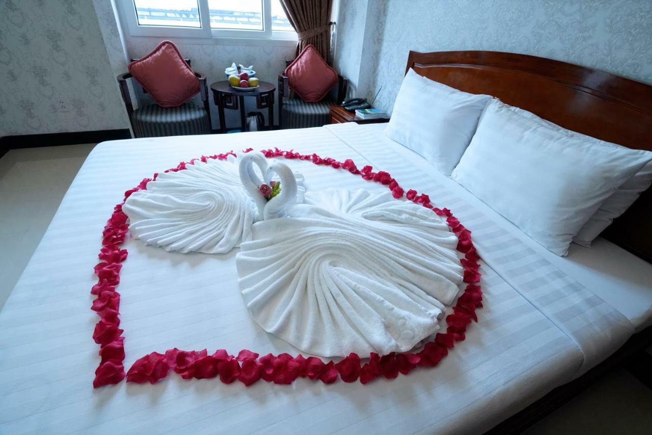 Ben Thanh Retreats Hotel Ho Chi Minh City Bagian luar foto